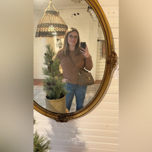 Meet your Posher, Monika - Picture 6 of 11